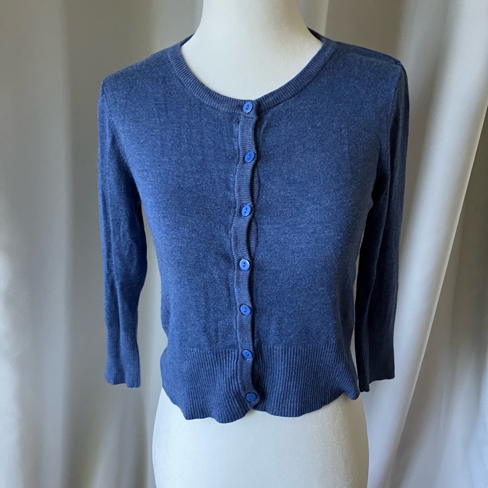 Blue Women's Waist Length Cardigan With 3/4 Length Sleeves~Women’s M
